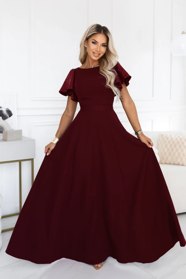 Bordeauxrotes langes Abendkleid Mirella Numoco mit Pailletten-Ärmeln, ausgestelltem Saum und betonter Taille