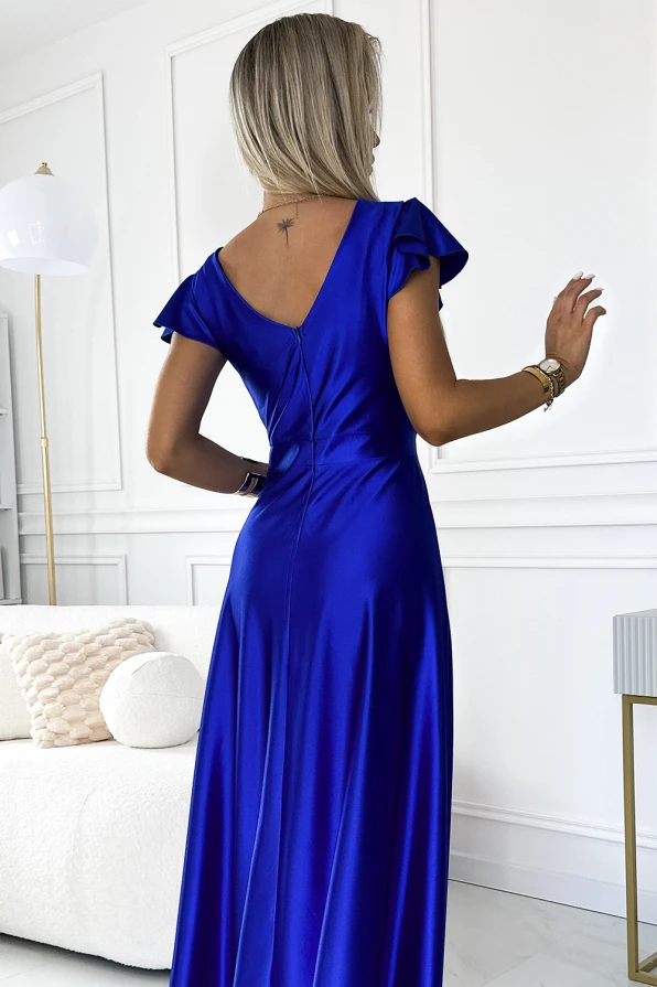 411-11 CRYSTAL Langes Kleid aus Satin mit Ausschnitt - blaue Farbe