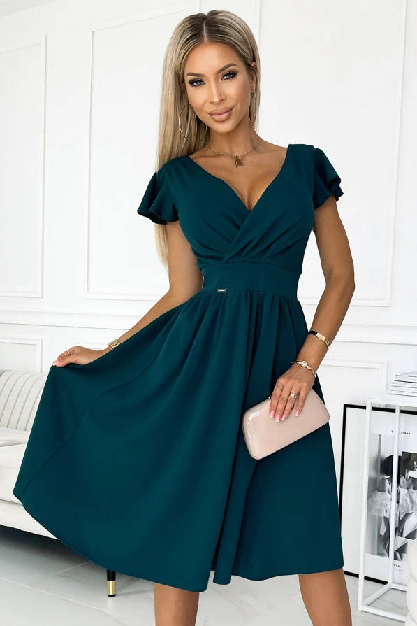 425-1 MATILDE Kleid mit Ausschnitt und kurzen Ärmeln - grün
